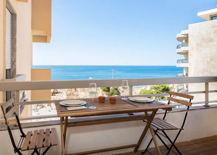 Atlantic Ocean View Firstline Apartamento Portimão